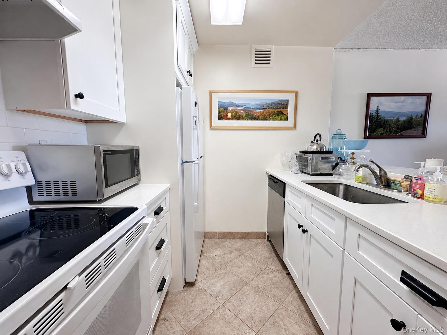 Photo 9 of this property