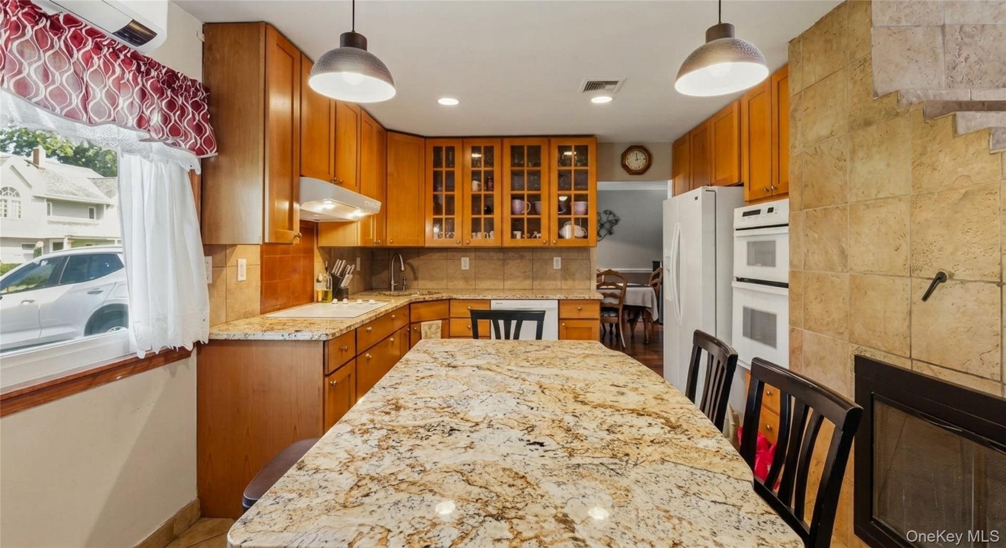 Photo 8 of this property