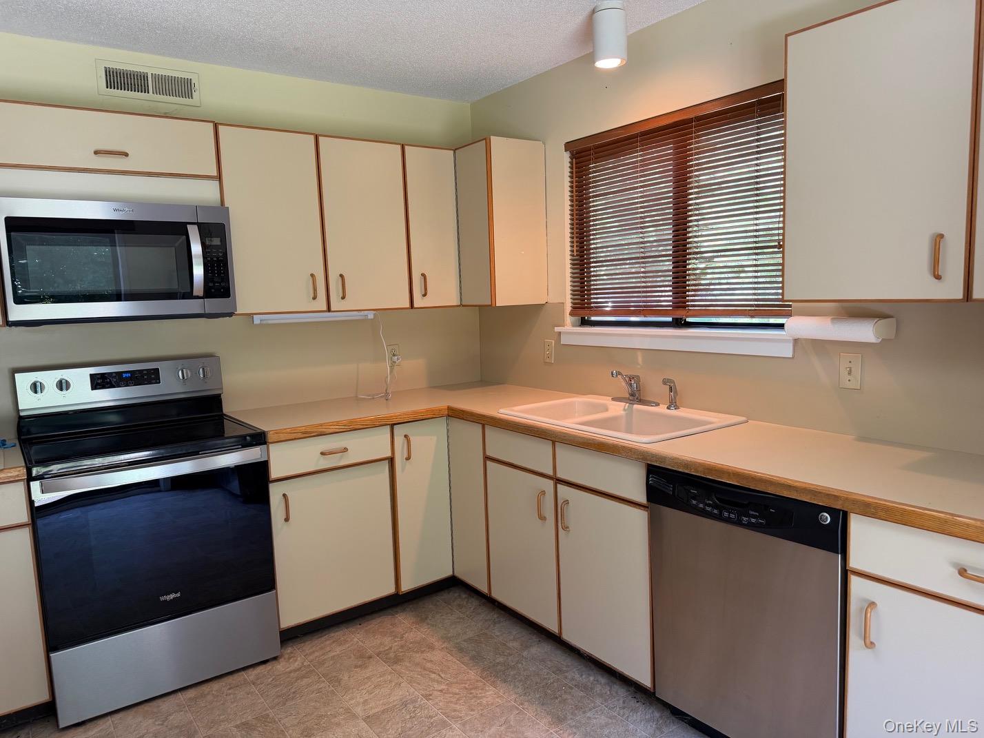 Photo 9 of this property