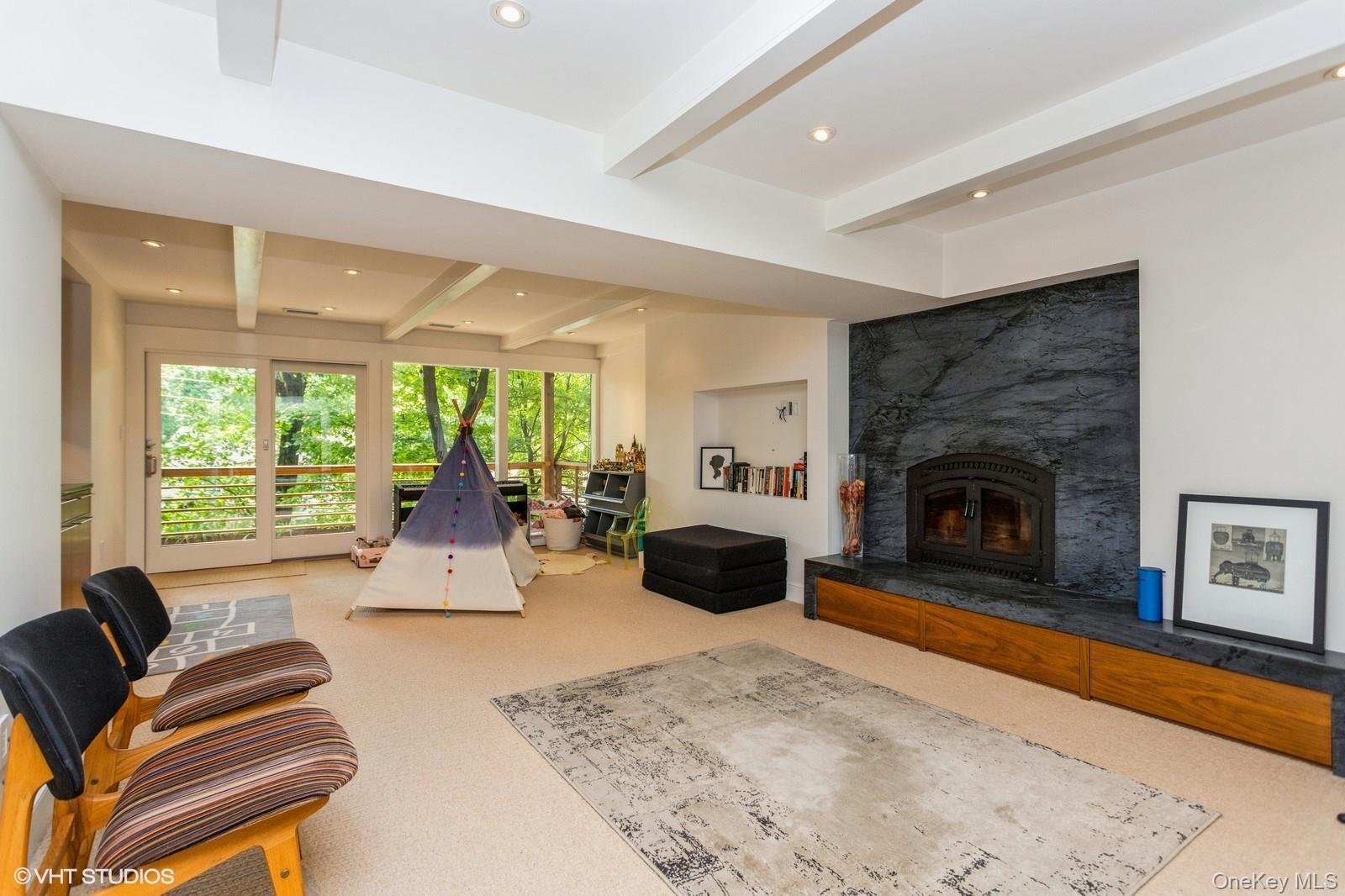 Photo 32 of this property