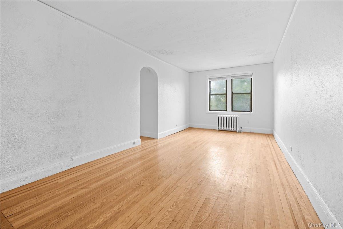 Photo 4 of this property