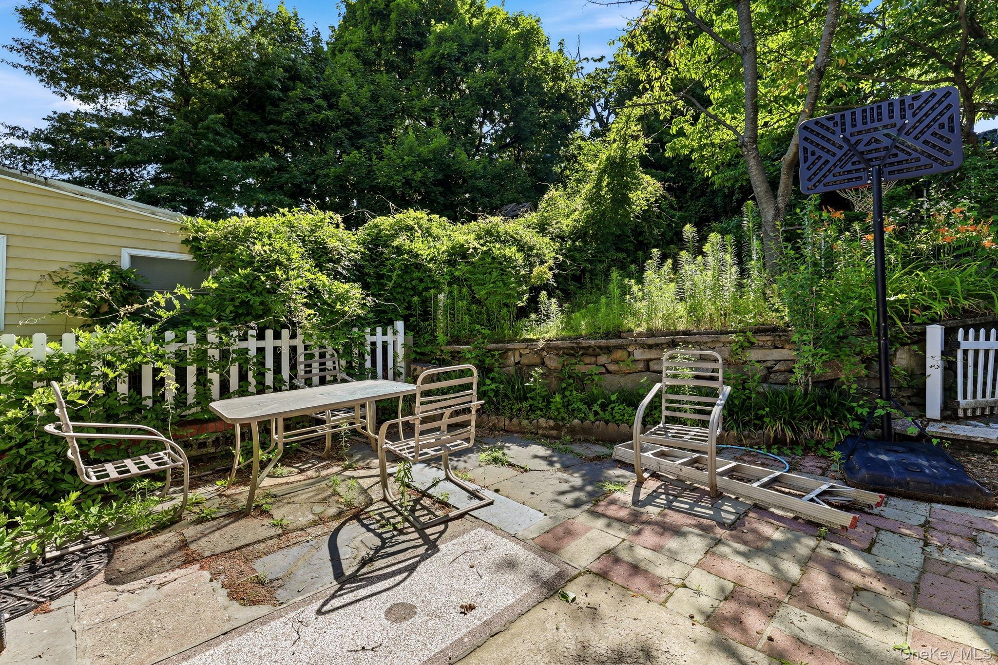 Photo 5 of this property
