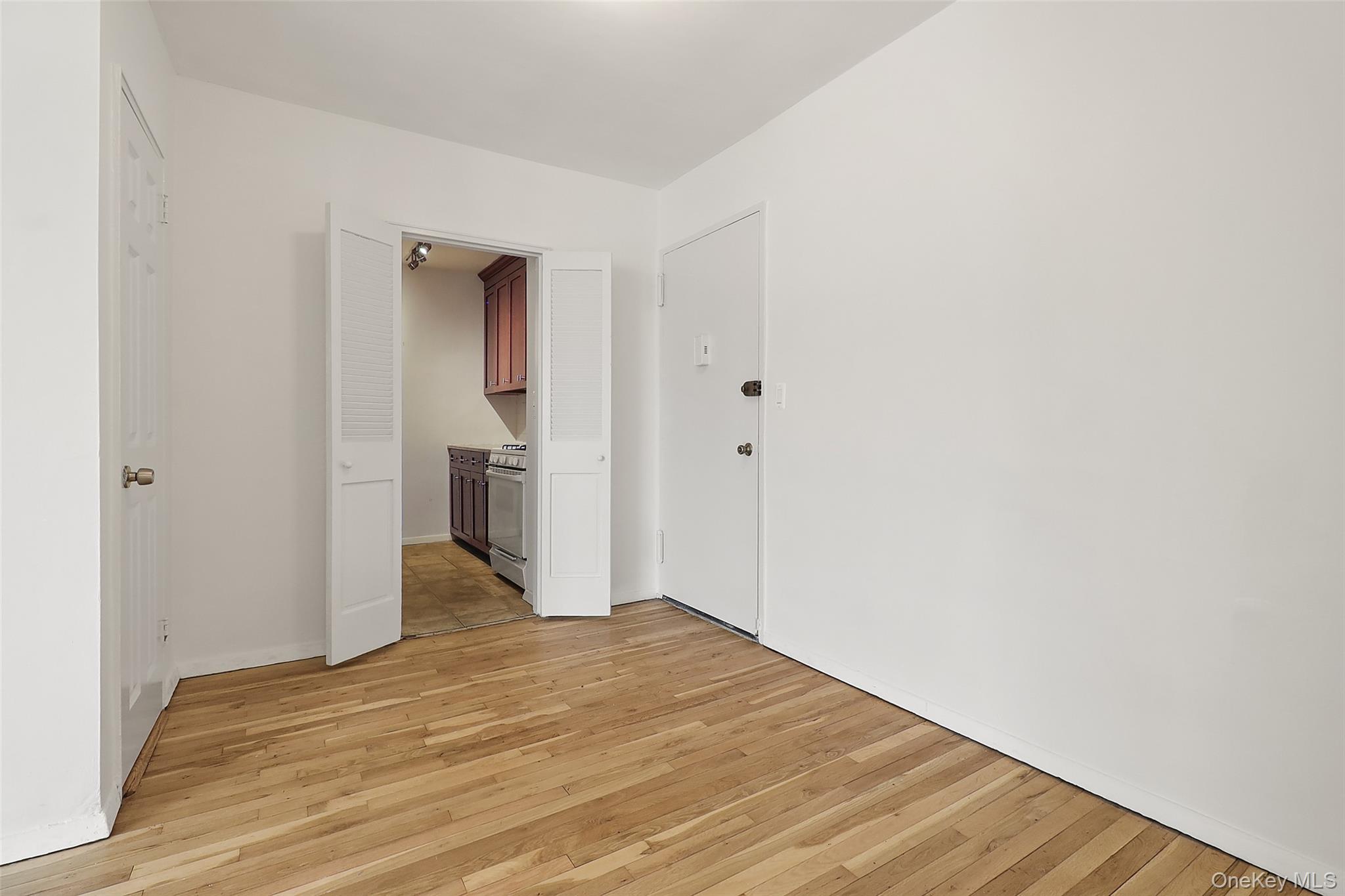 Photo 4 of this property