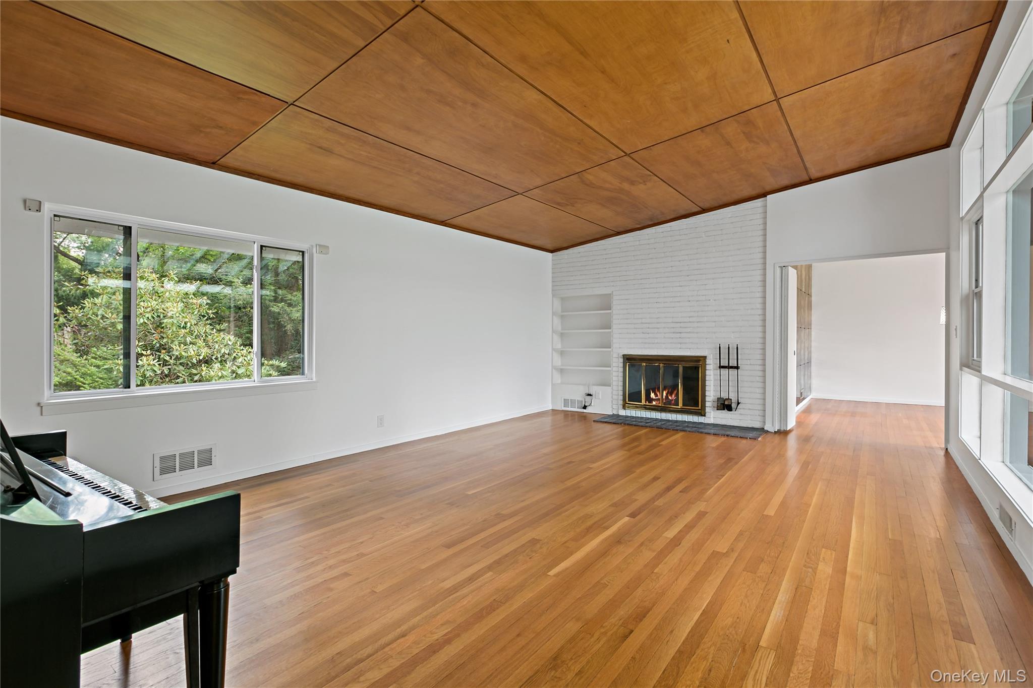Photo 6 of this property