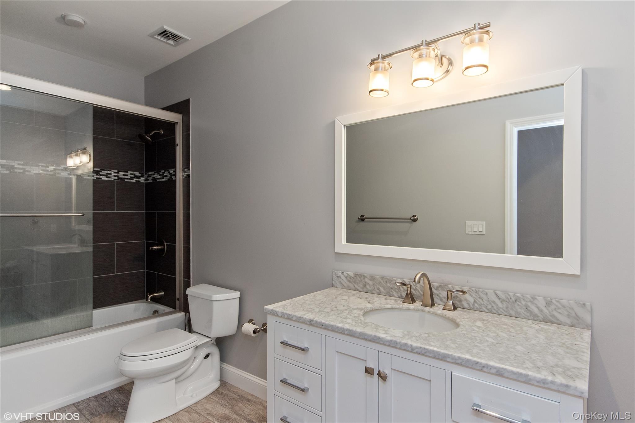 Photo 9 of this property