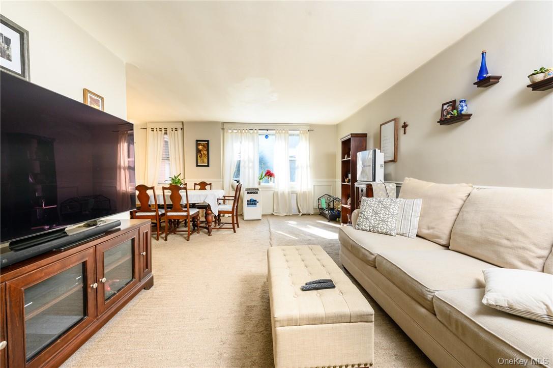 Photo 4 of this property
