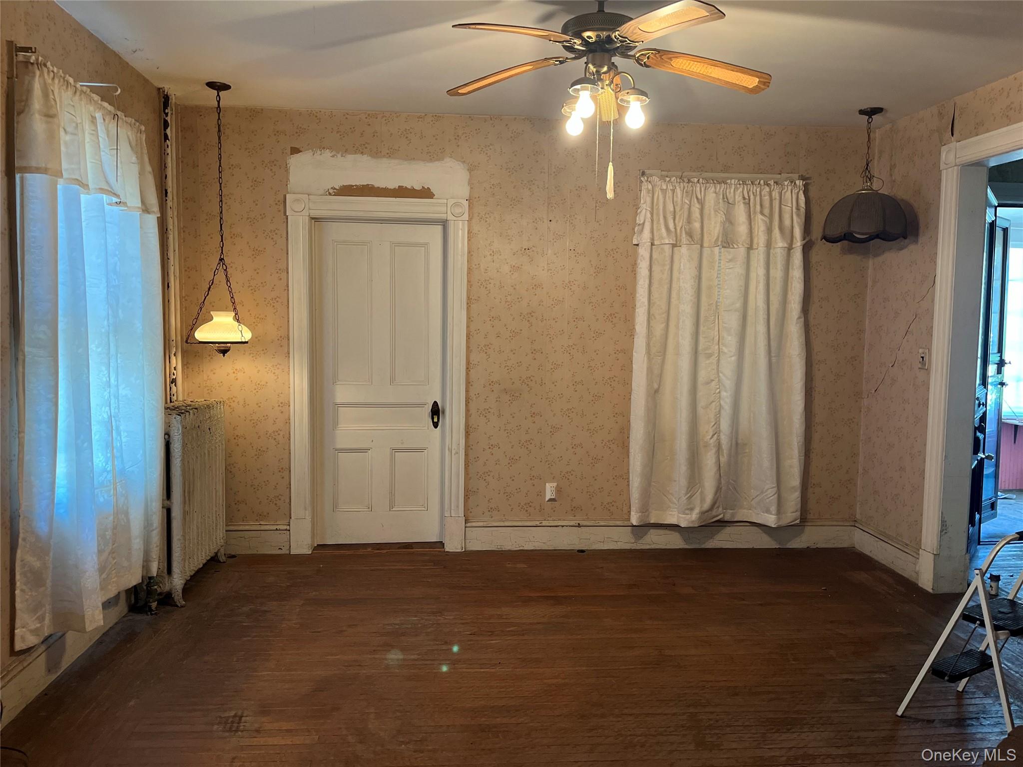 Photo 3 of this property