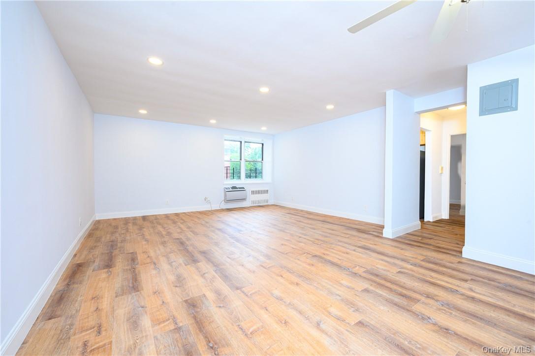 Photo 6 of this property
