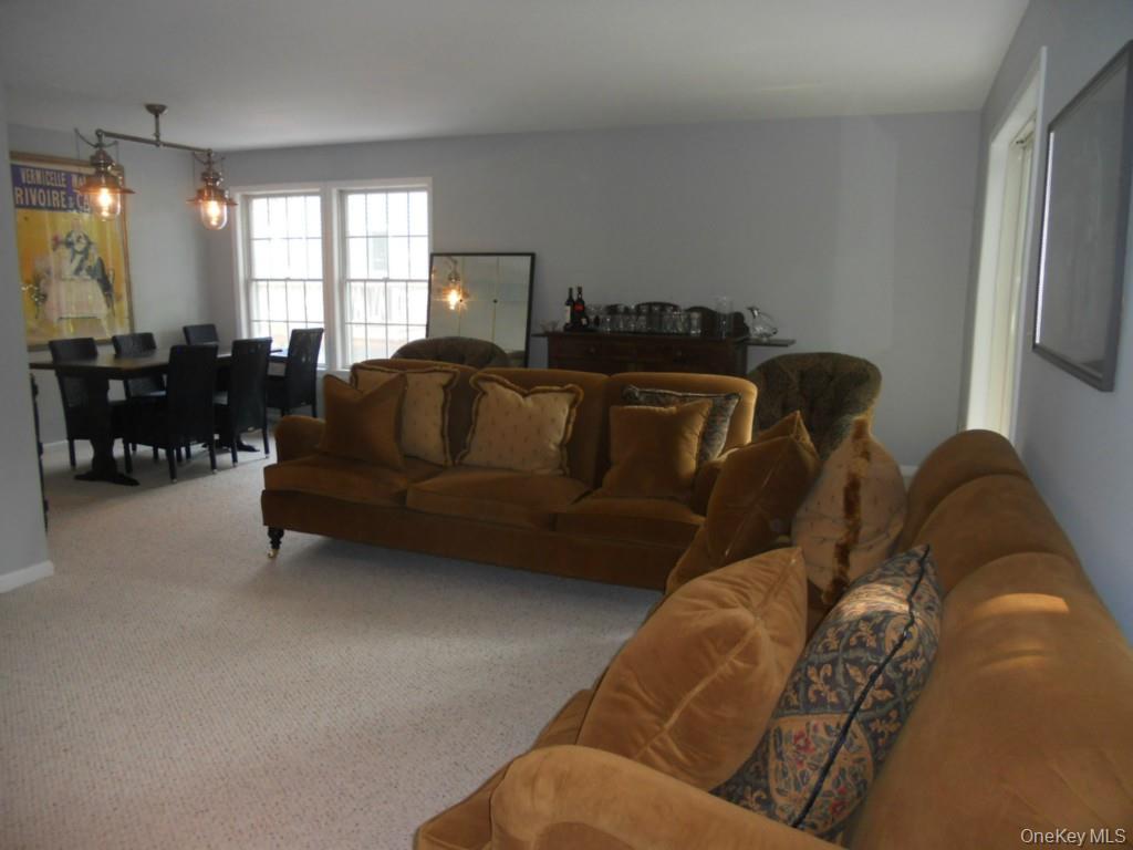 Photo 4 of this property