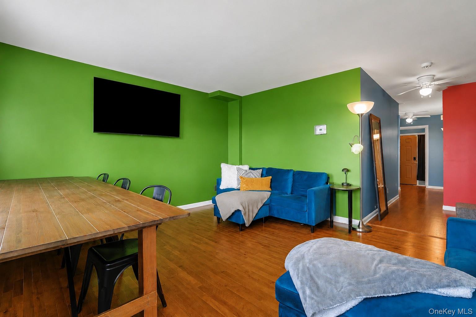 Photo 4 of this property