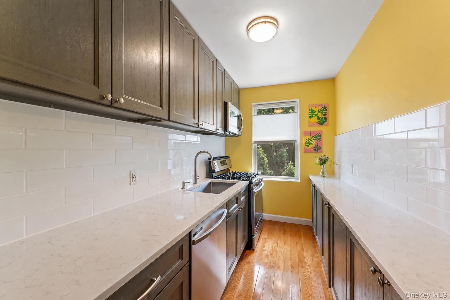 Photo 4 of this property