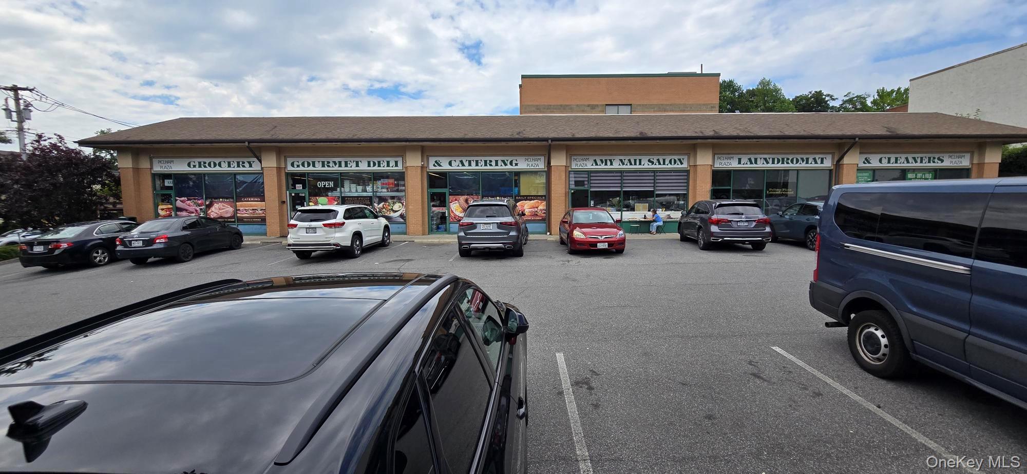 This property is a single story over slab, detached strip mall, constr...
