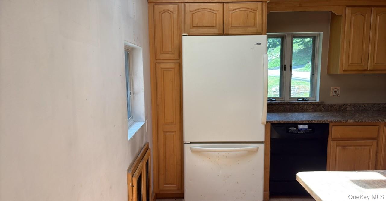 Photo 7 of this property