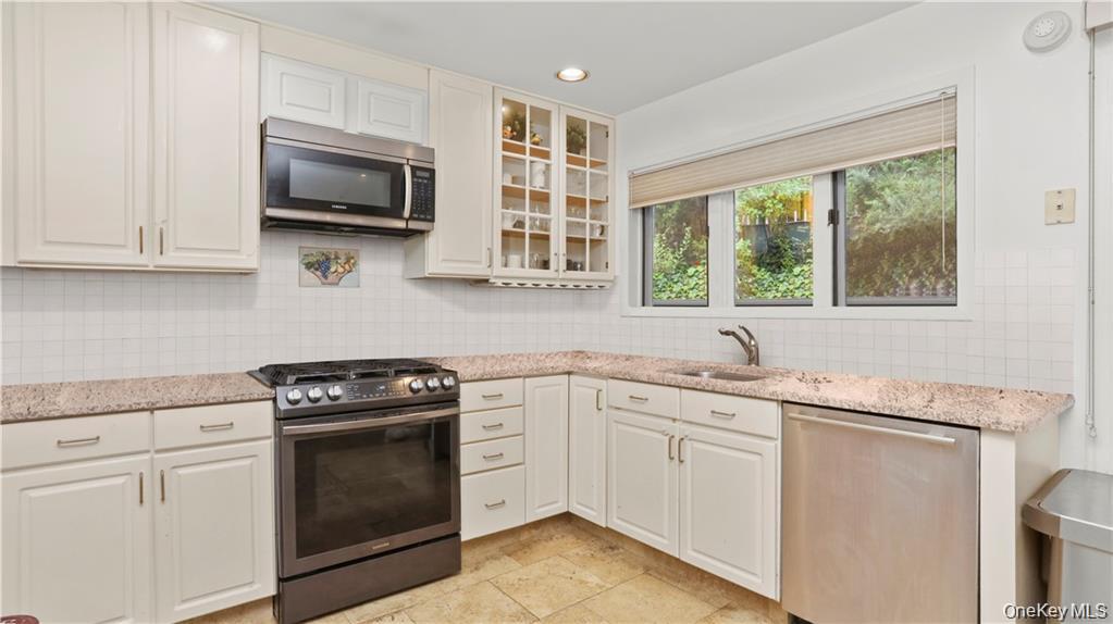 Photo 7 of this property