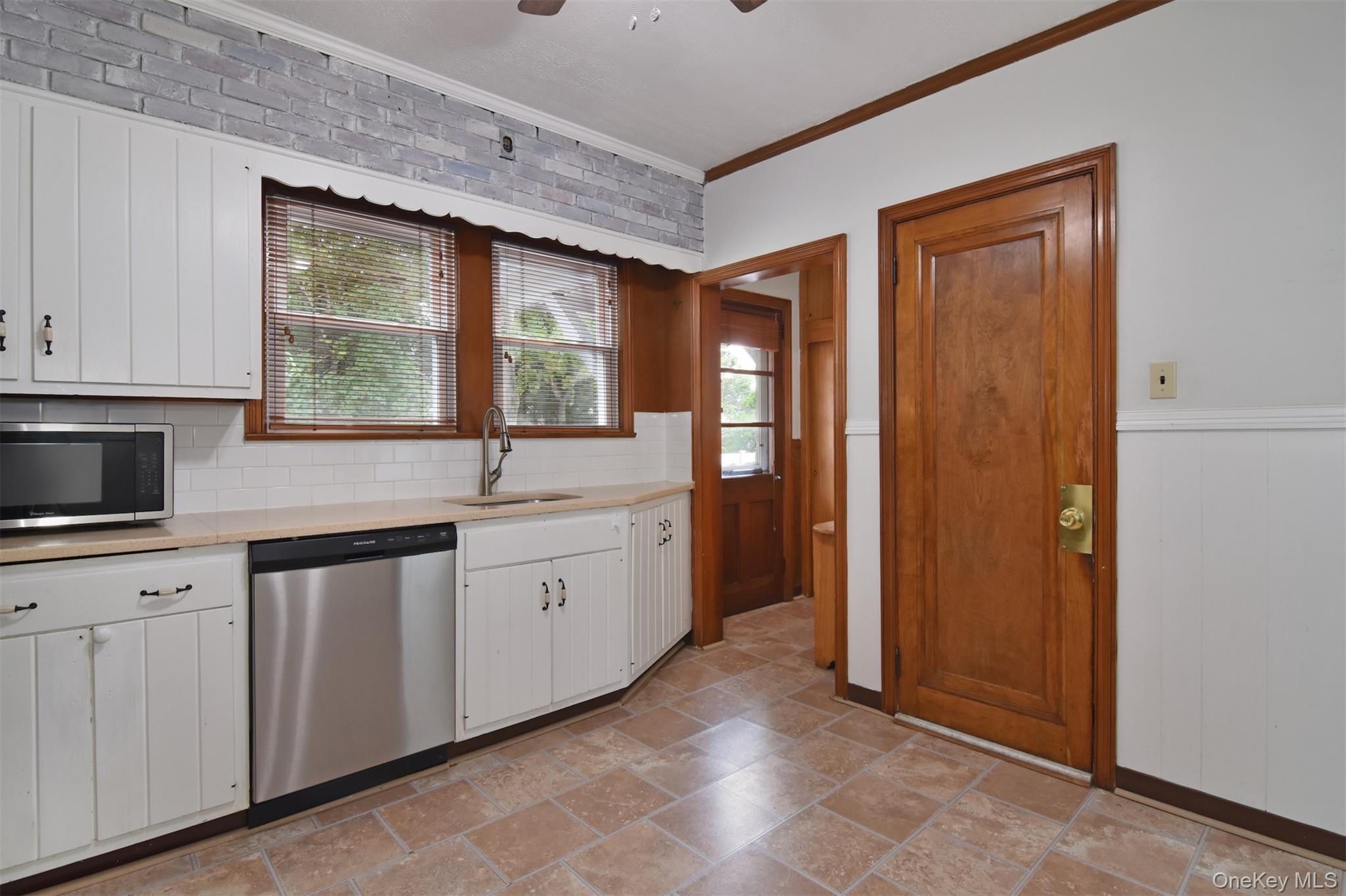 Photo 10 of this property