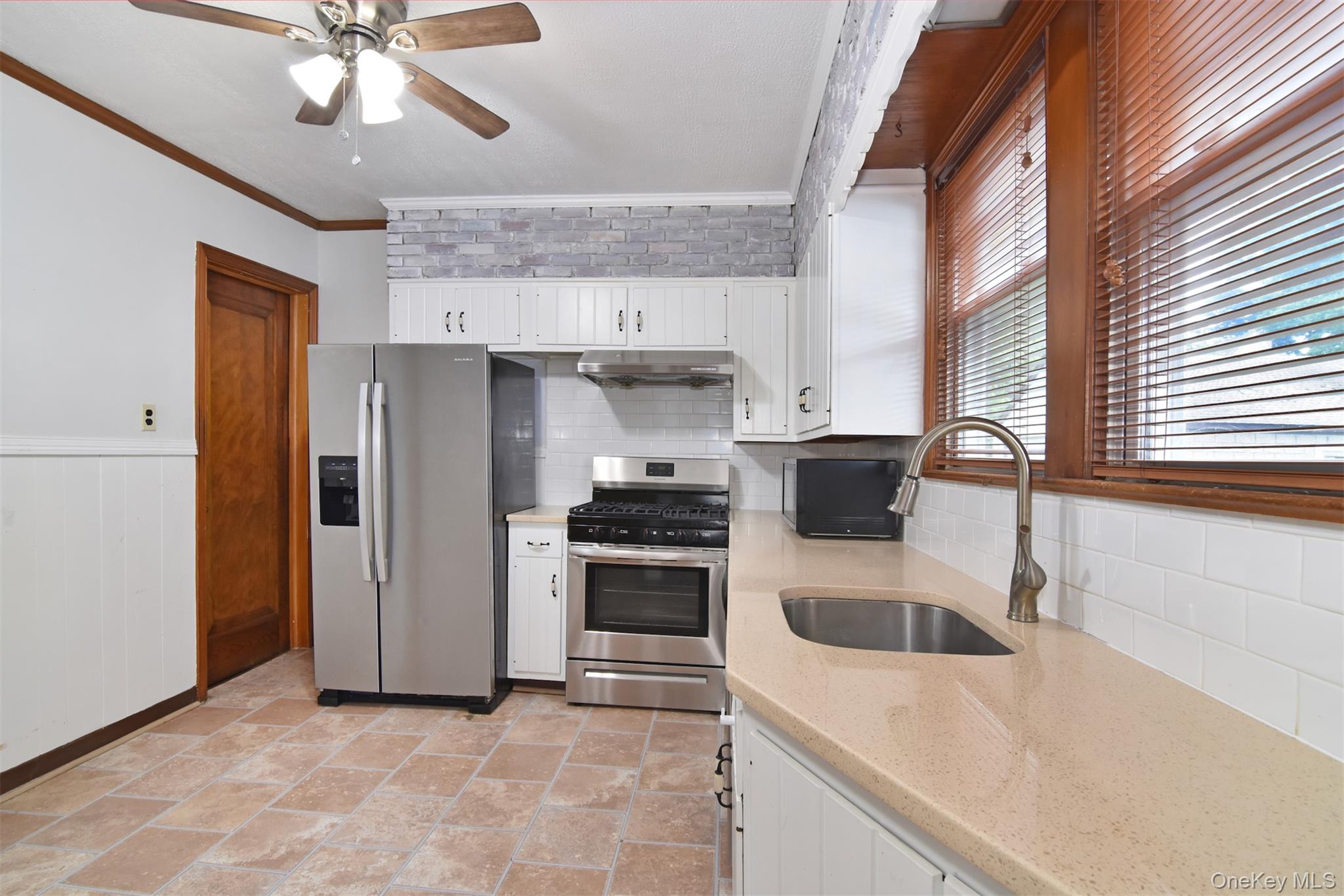 Photo 11 of this property