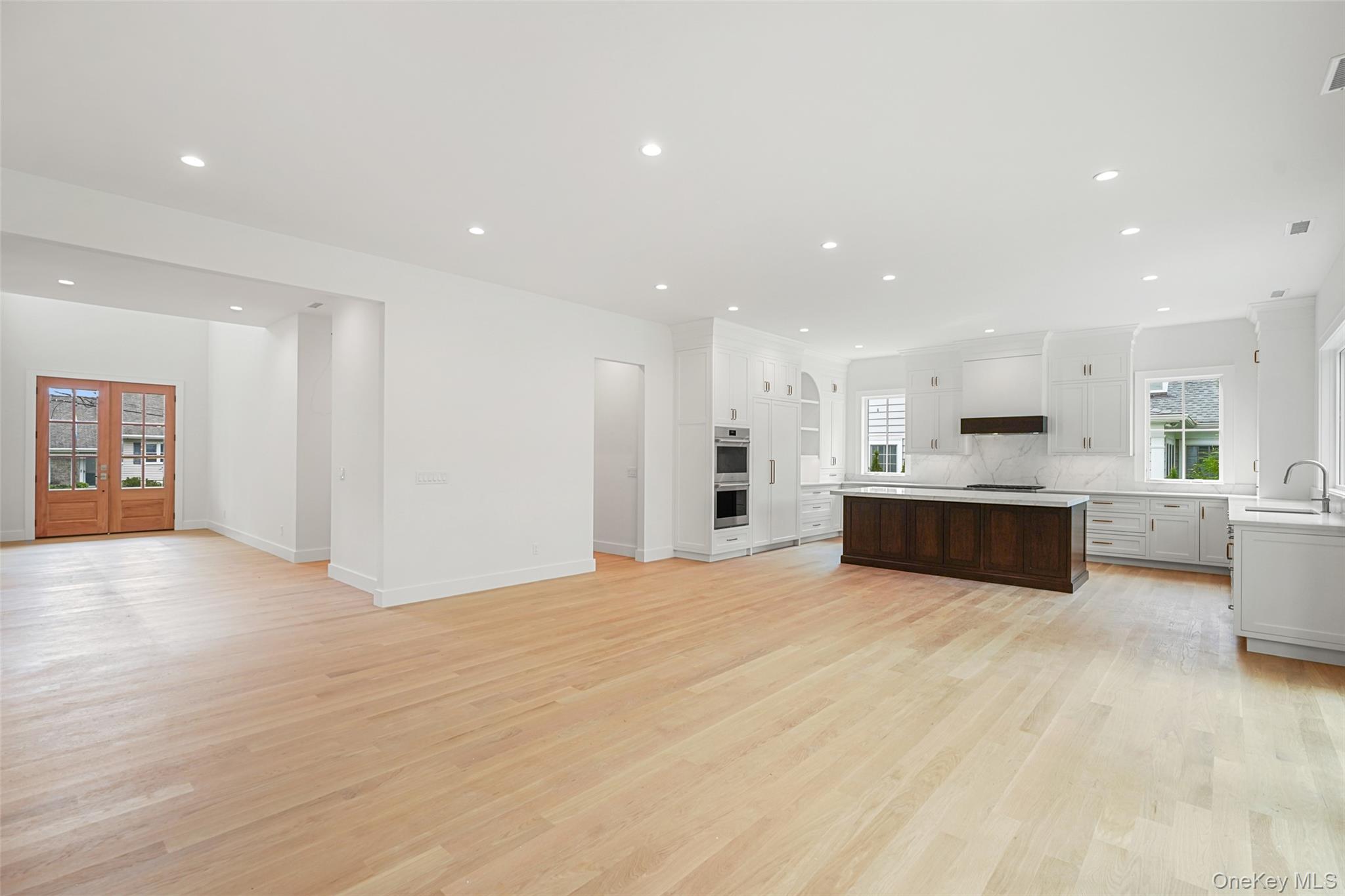 Photo 7 of this property