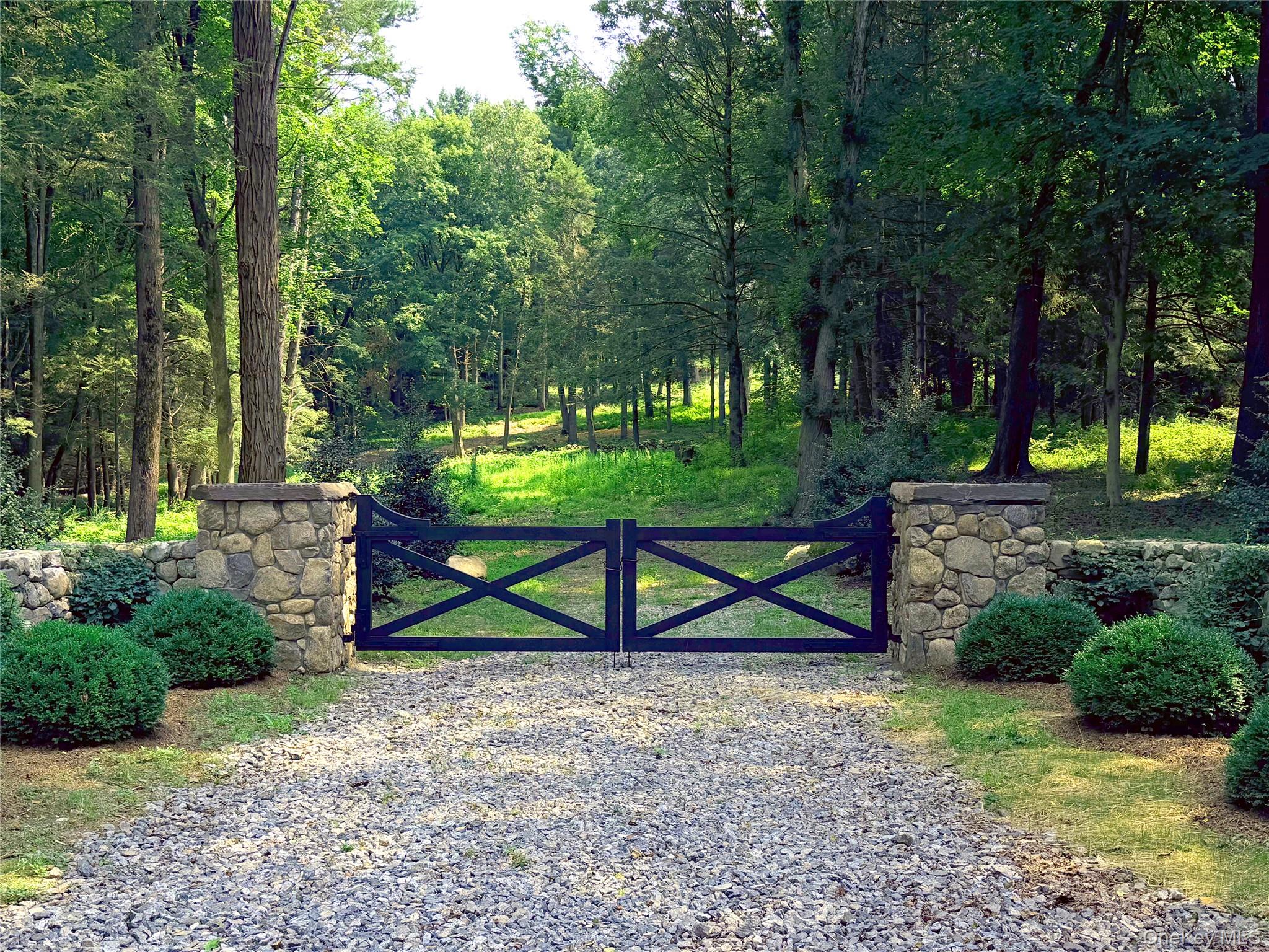 Stonefield Farm, Bedford — 38 acres on the BRLA with Board of Health a...