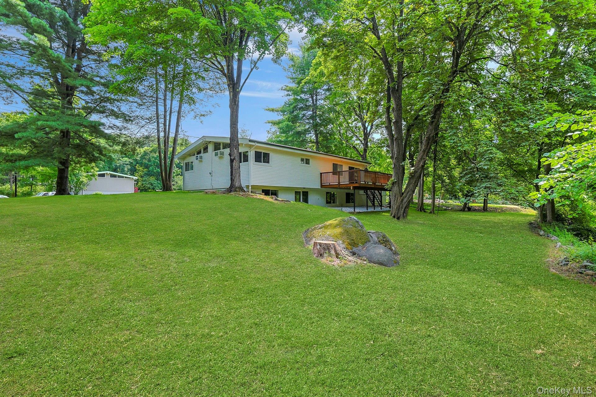 Photo 32 of this property