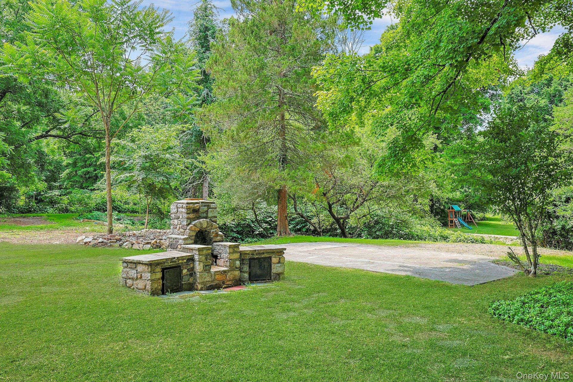 Photo 34 of this property
