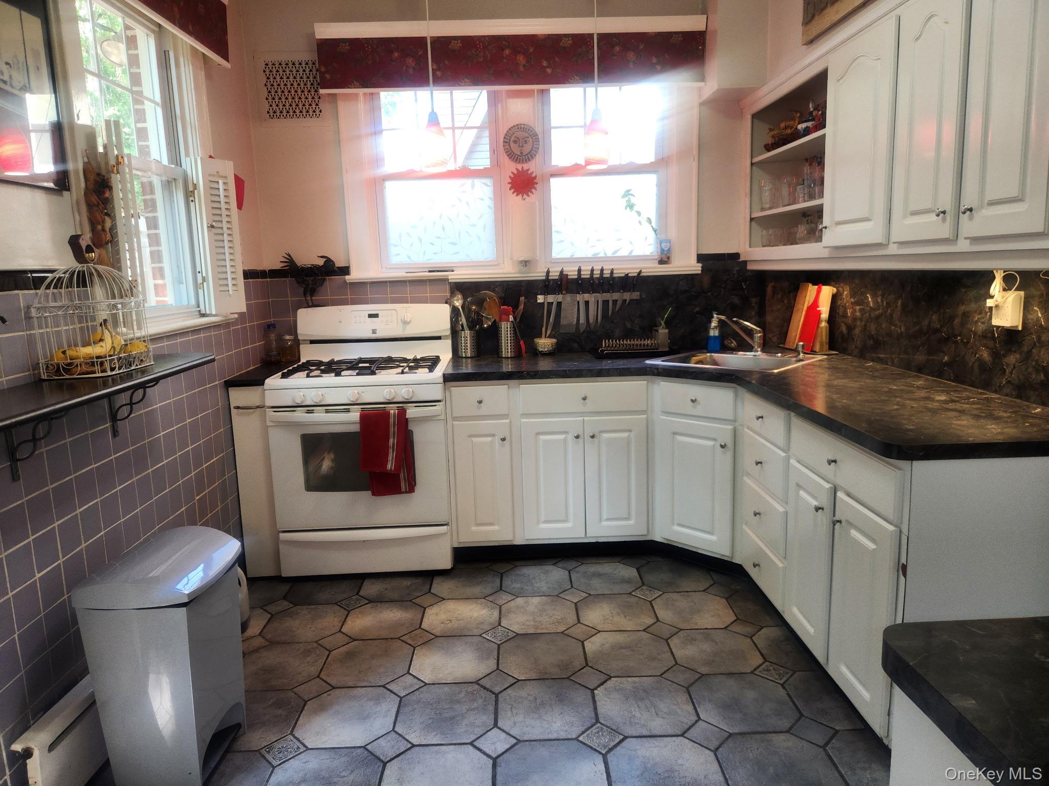 Photo 8 of this property