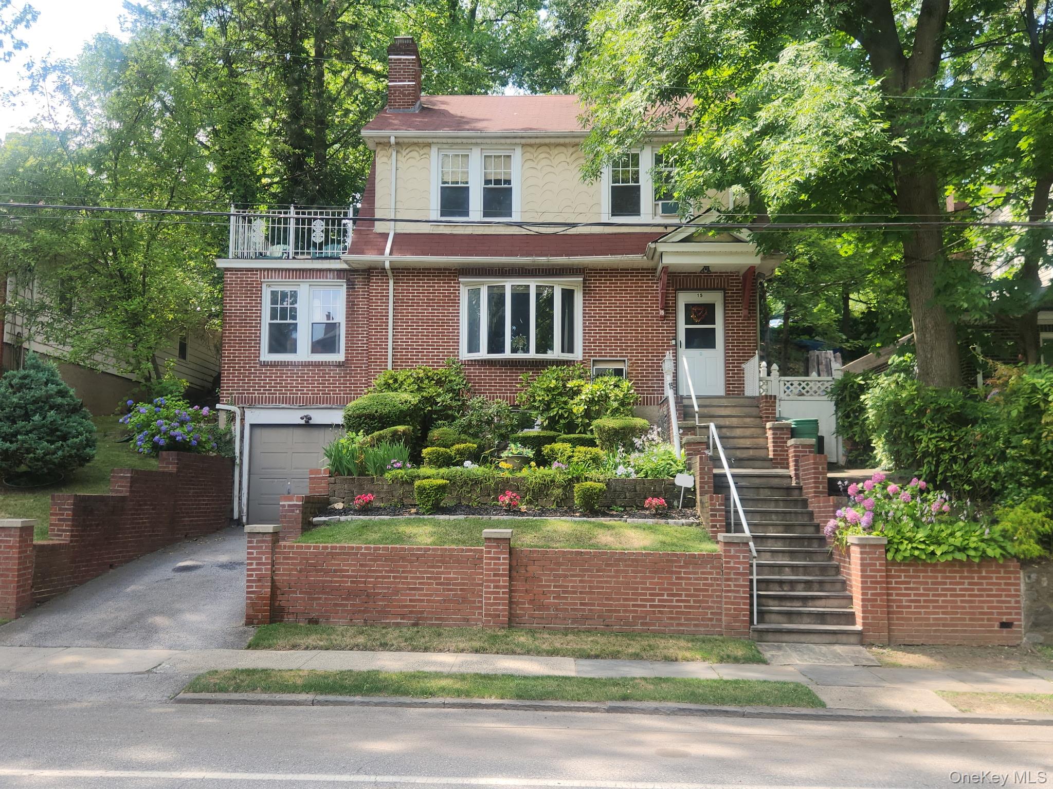 Welcome to 15 Rumsey Road! This beautiful, move-in-ready, 1-family hom...