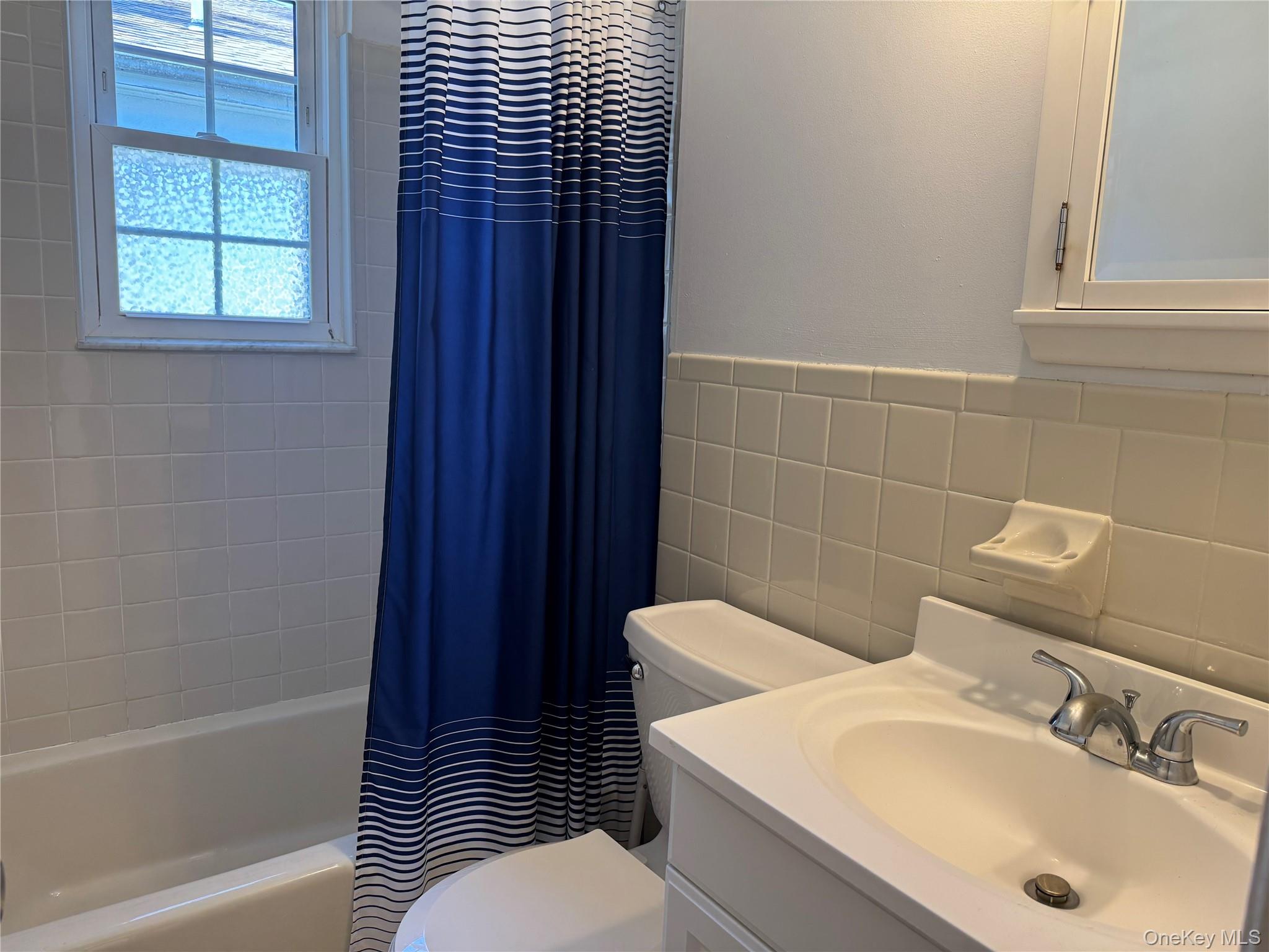 Photo 7 of this property