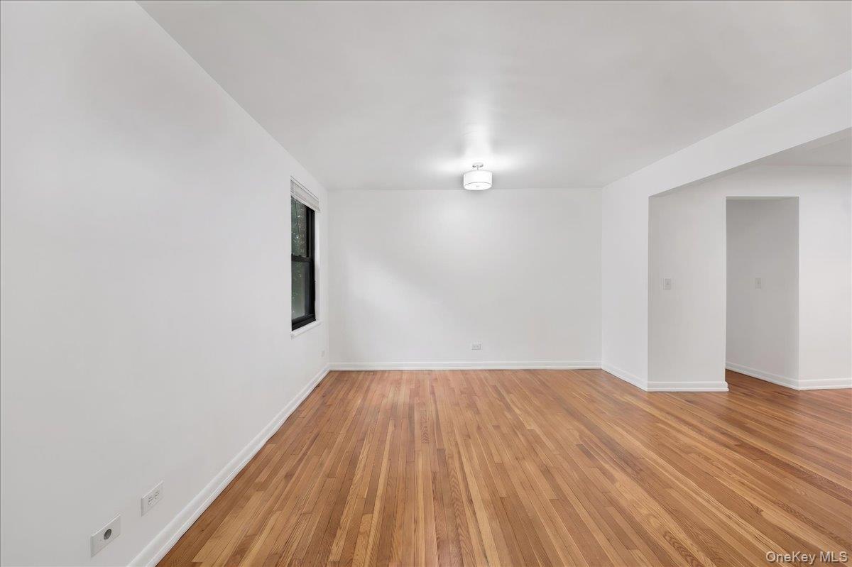 Photo 4 of this property