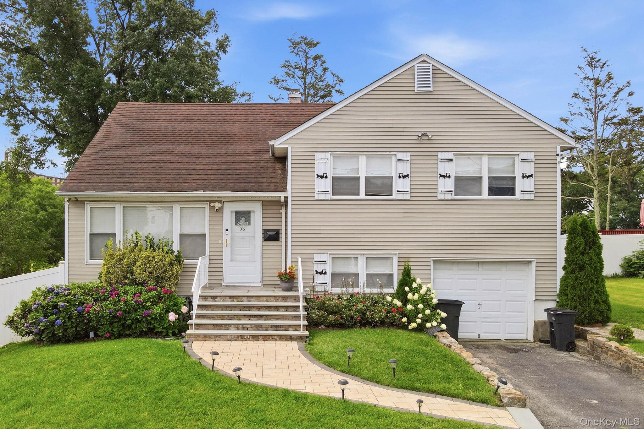 Located in the desirable Sprain Lake Knolls neighborhood of Northeast...