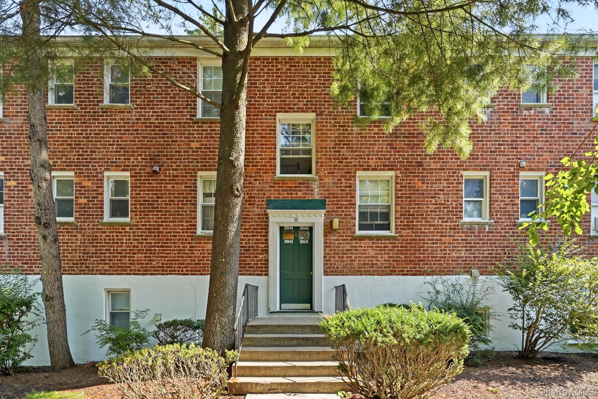 Welcome to Rex Ridge, where comfort, convenience, and community come t...