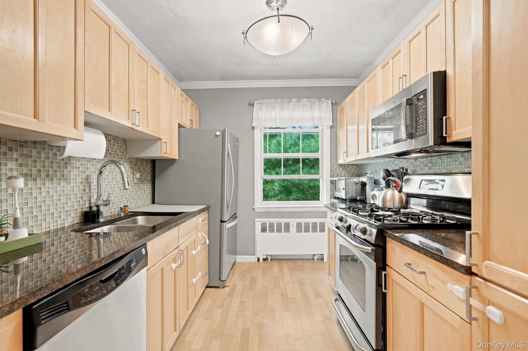 Photo 6 of this property