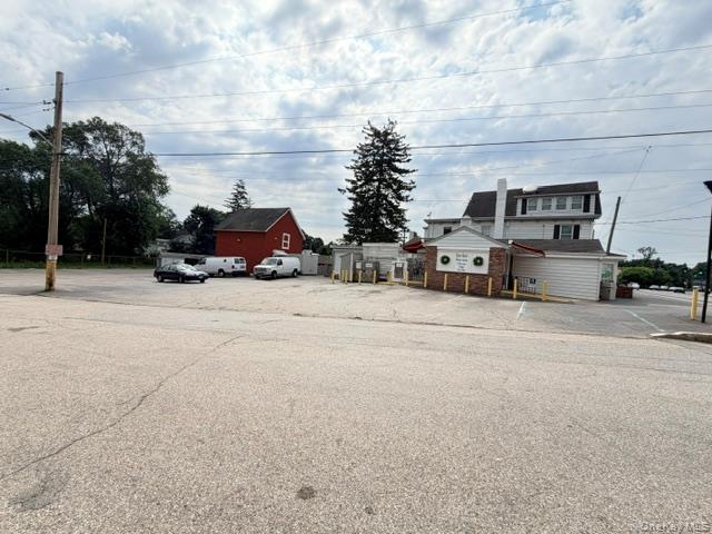 Photo 3 of this property