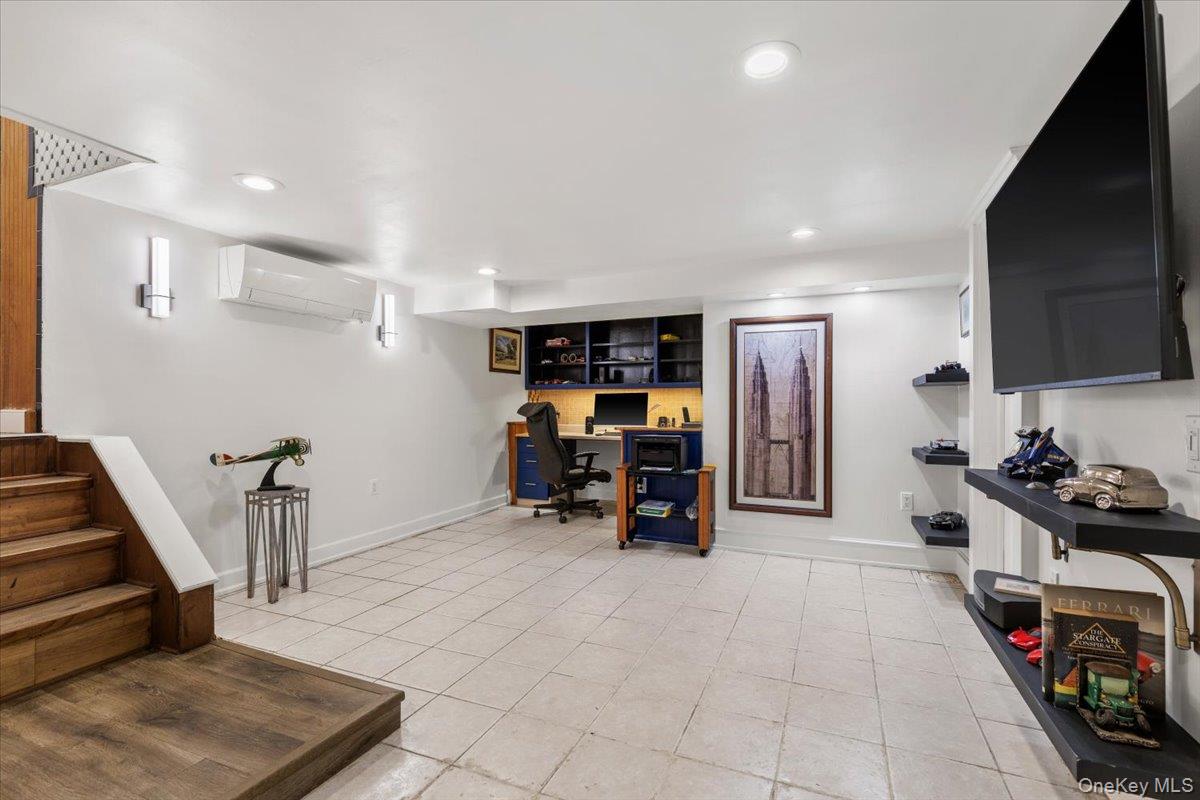 Photo 34 of this property