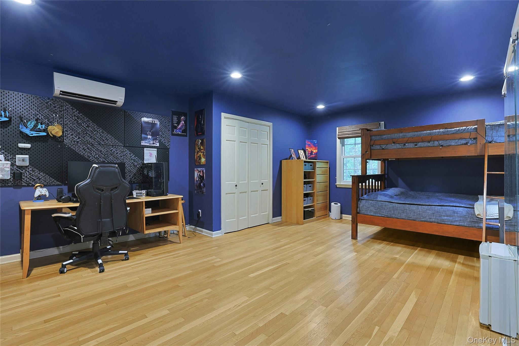 Photo 18 of this property