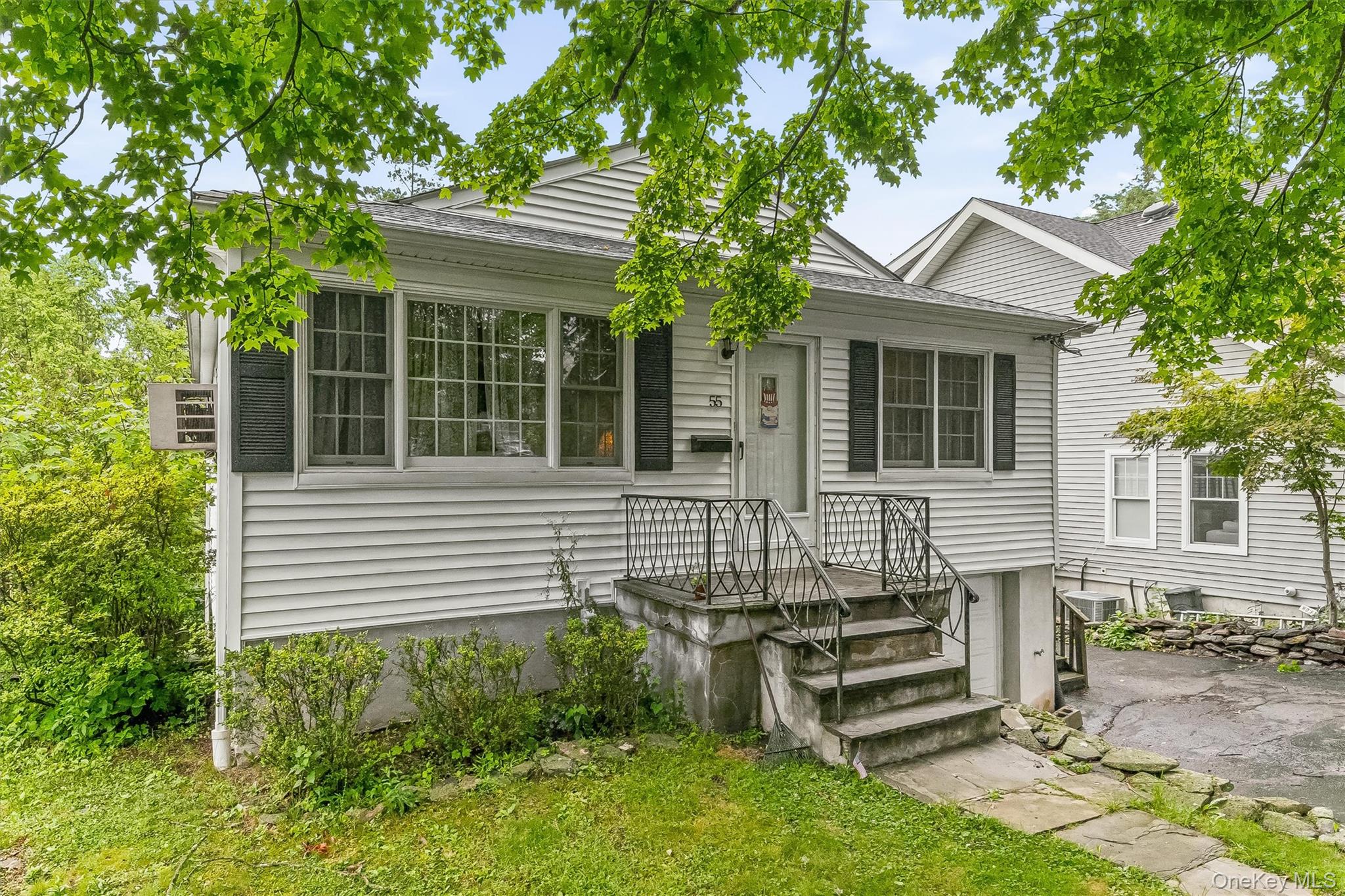 Photo 4 of this property