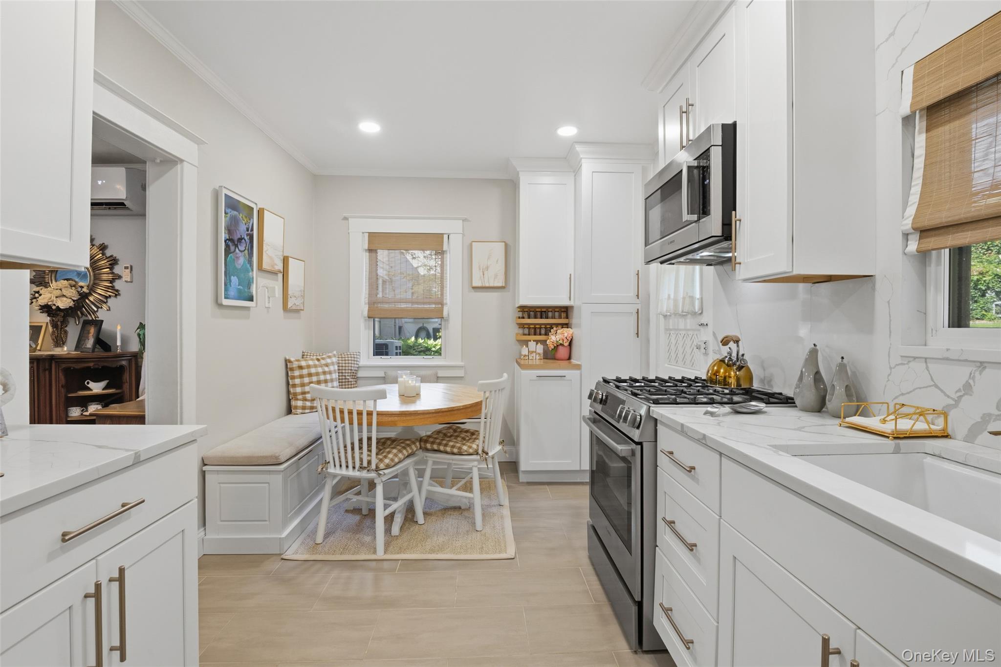 Photo 3 of this property