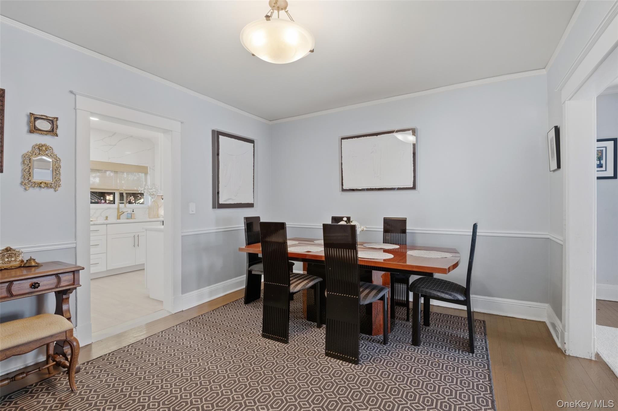 Photo 6 of this property