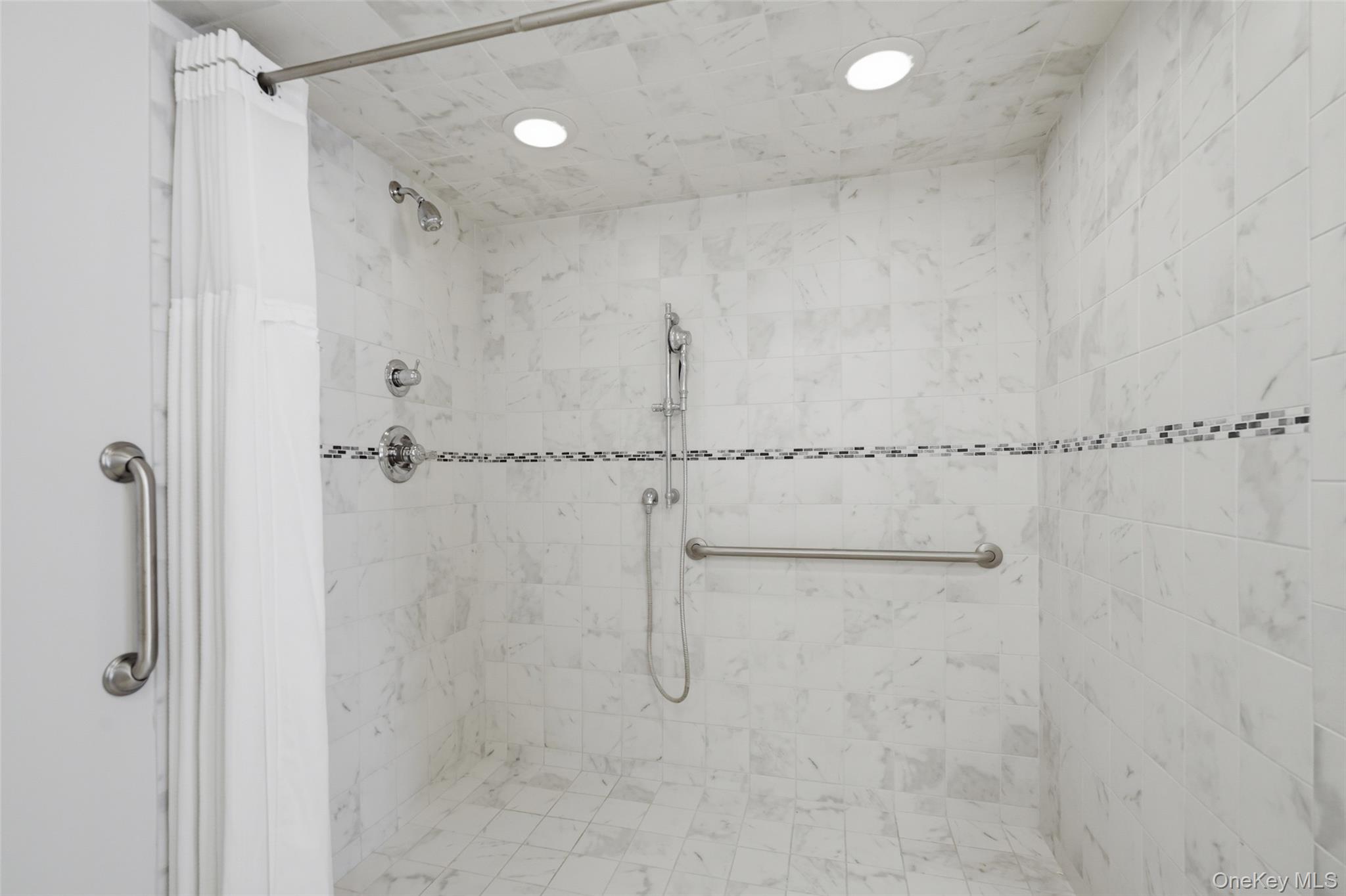 Photo 7 of this property