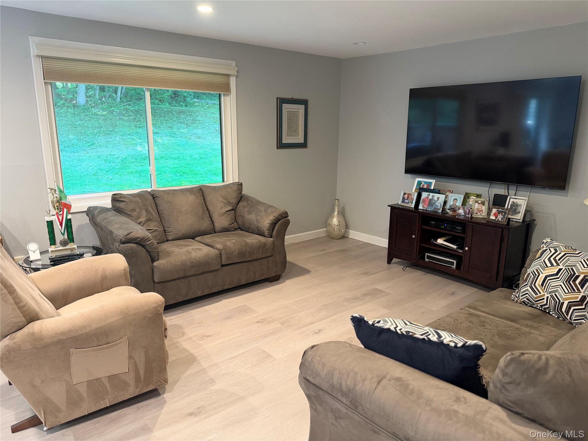 Photo 4 of this property