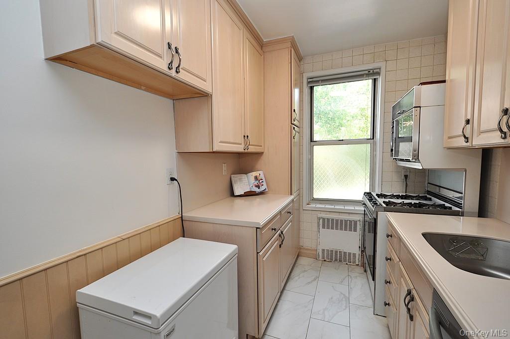 Photo 19 of this property