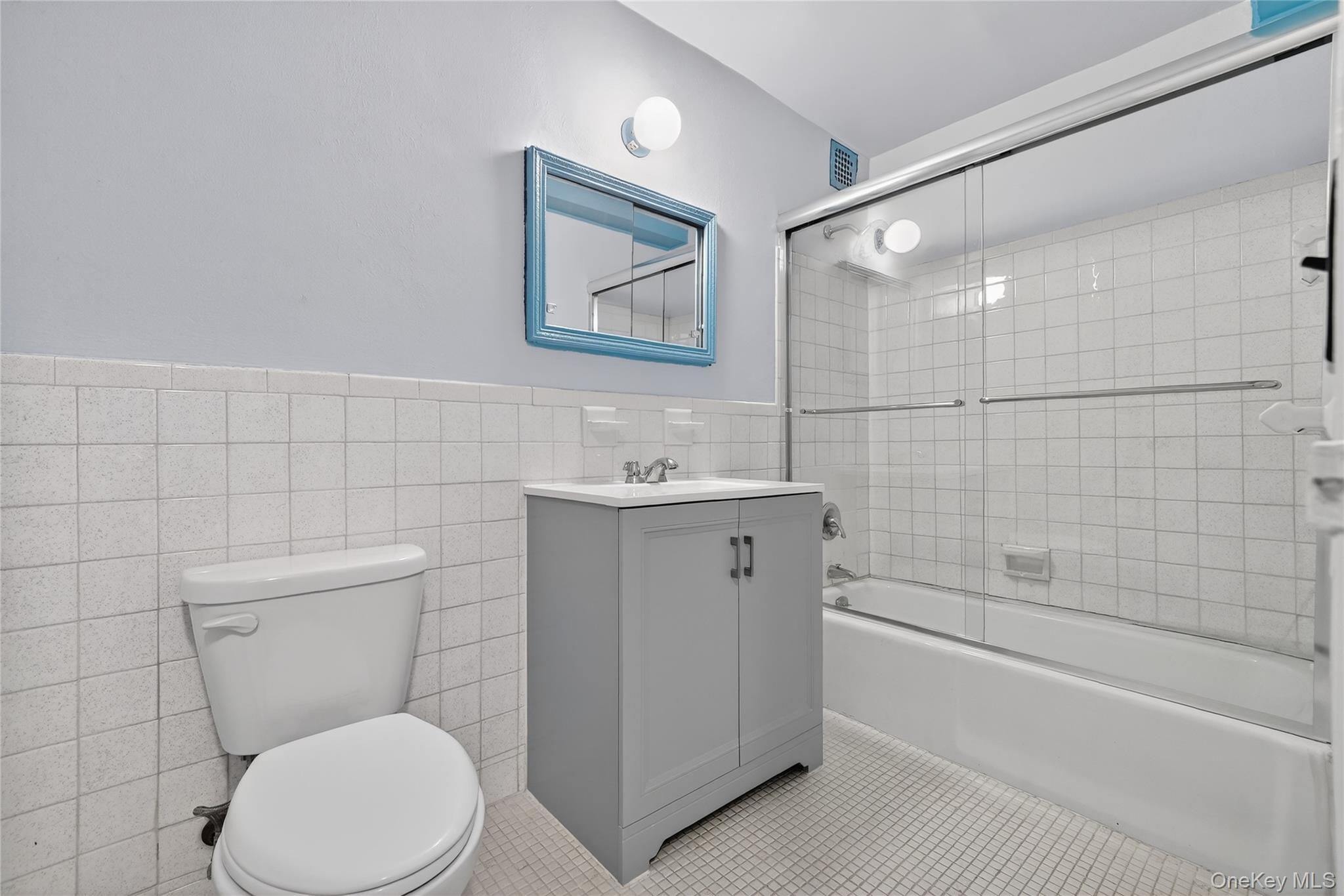 Photo 8 of this property