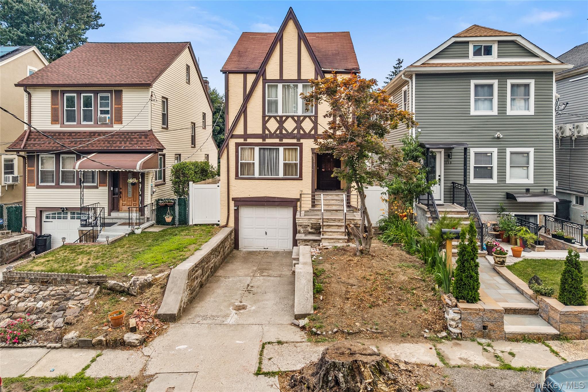 Photo 4 of this property
