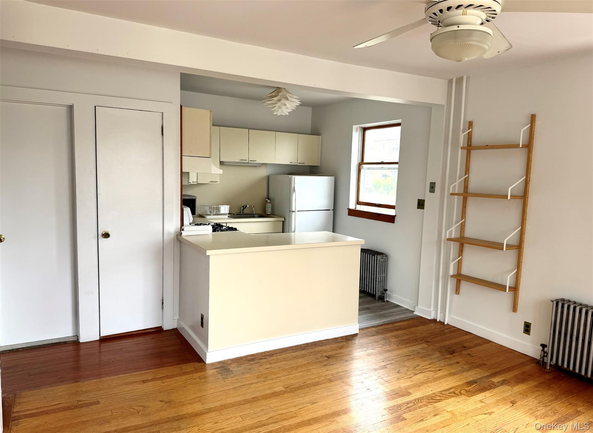 Photo 6 of this property