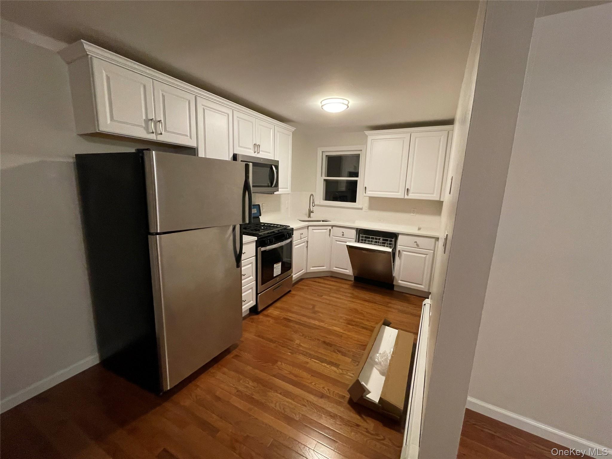 Photo 4 of this property