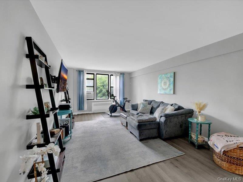 Photo 4 of this property