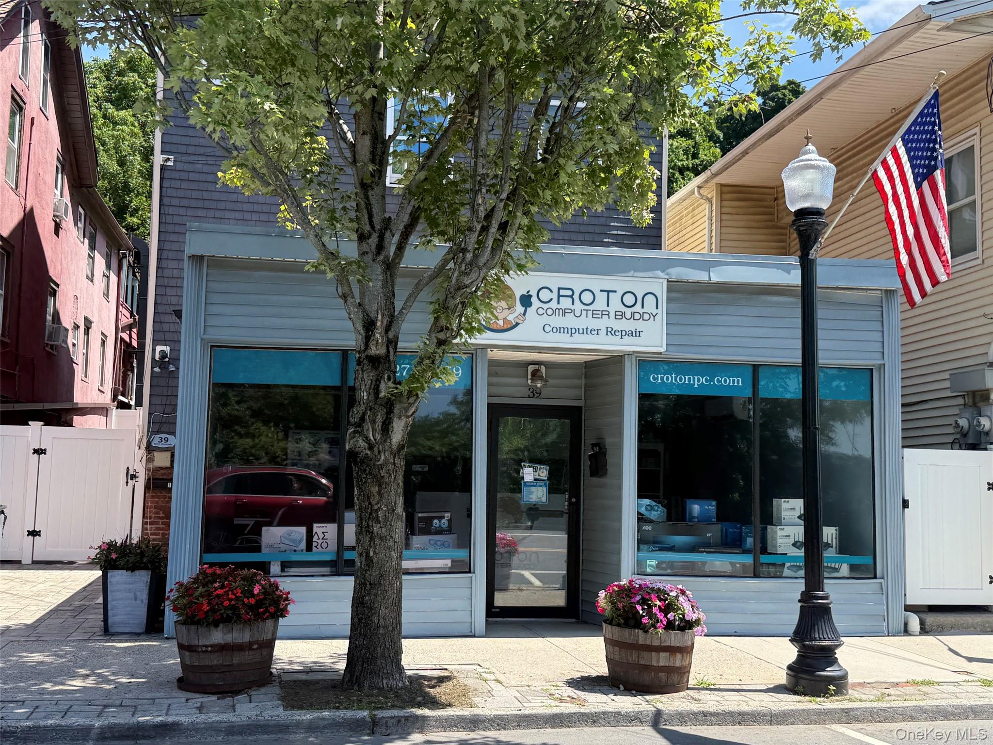 WELCOME TO Croton-on-Hudson!!Beautiful space available 8/1/2026.office...