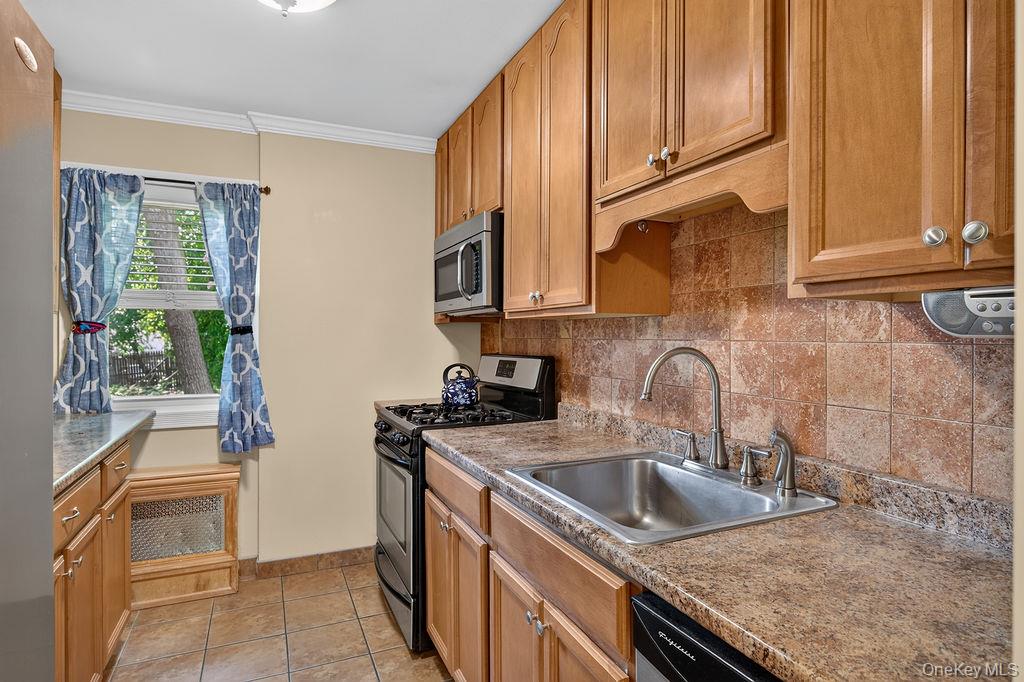 Photo 10 of this property