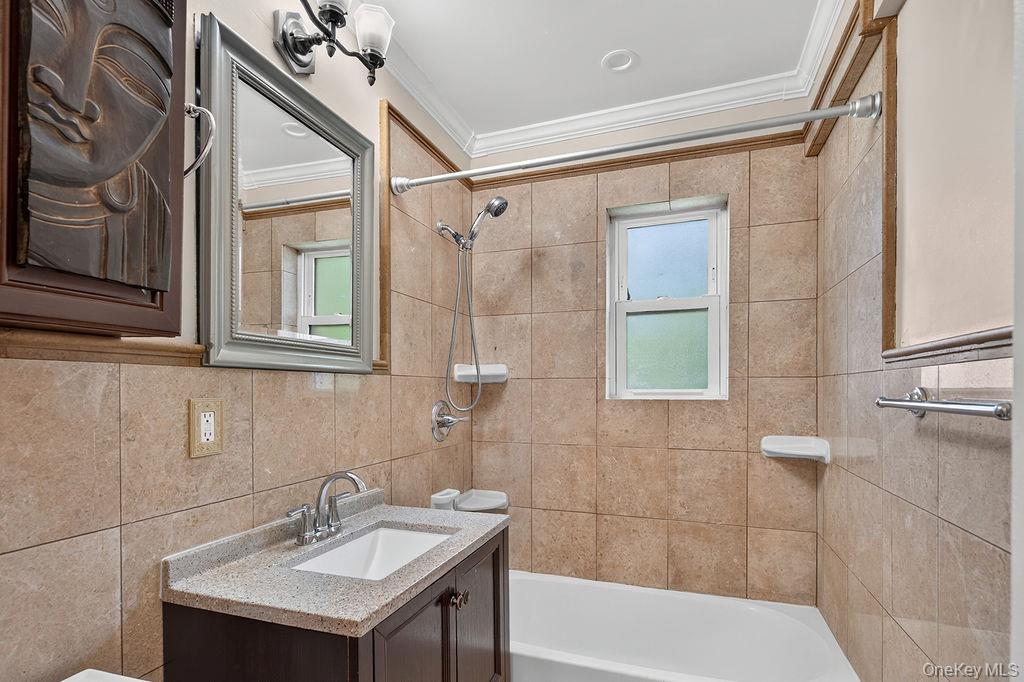 Photo 14 of this property