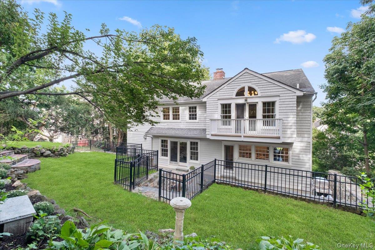 Photo 6 of this property