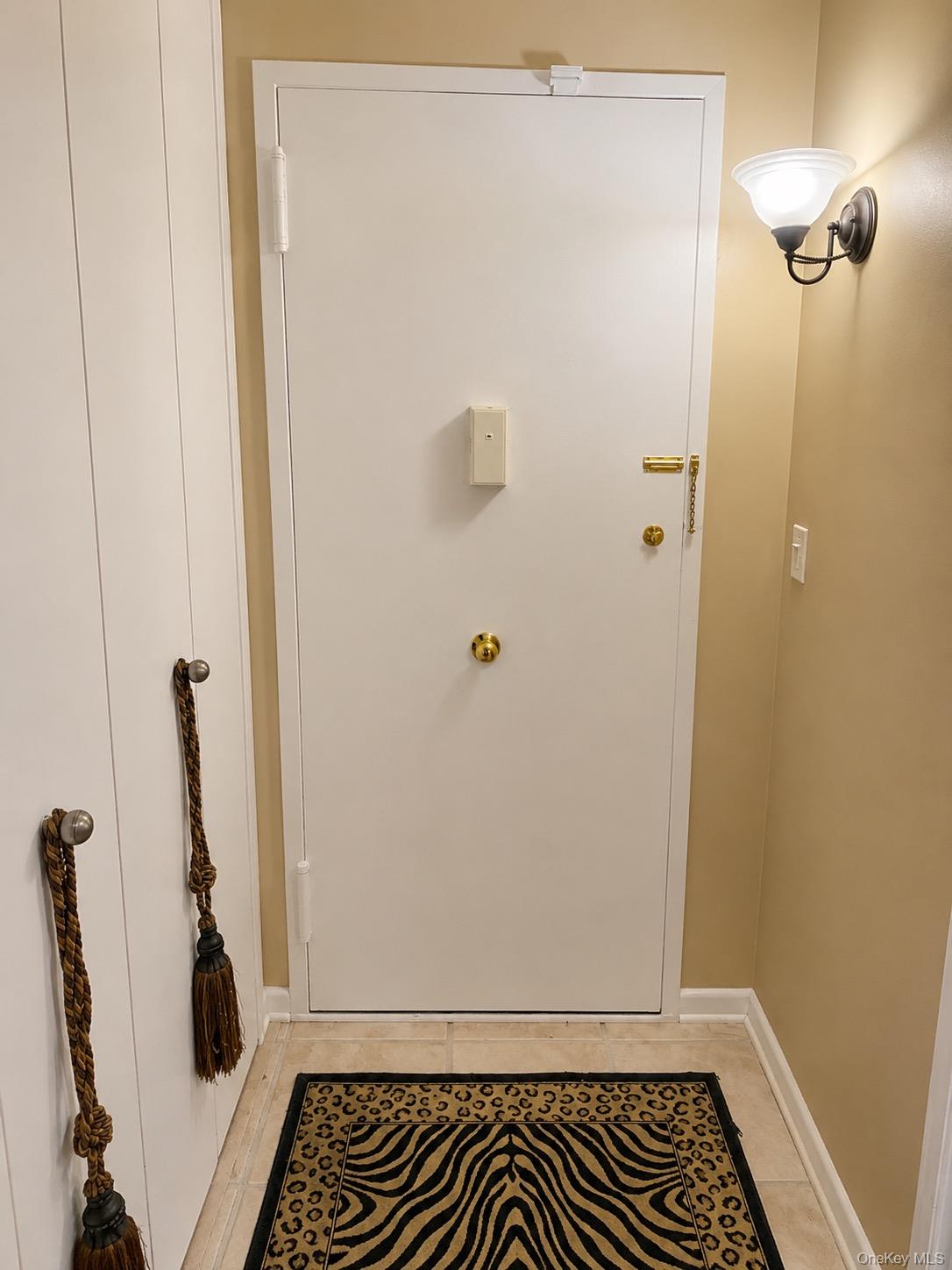 Photo 4 of this property